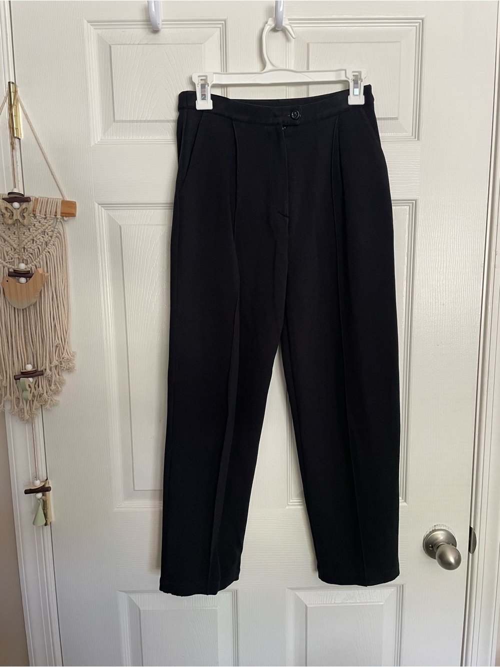 Liz Claiborne Women’s size 6 Petite Classic Black Dress Pants